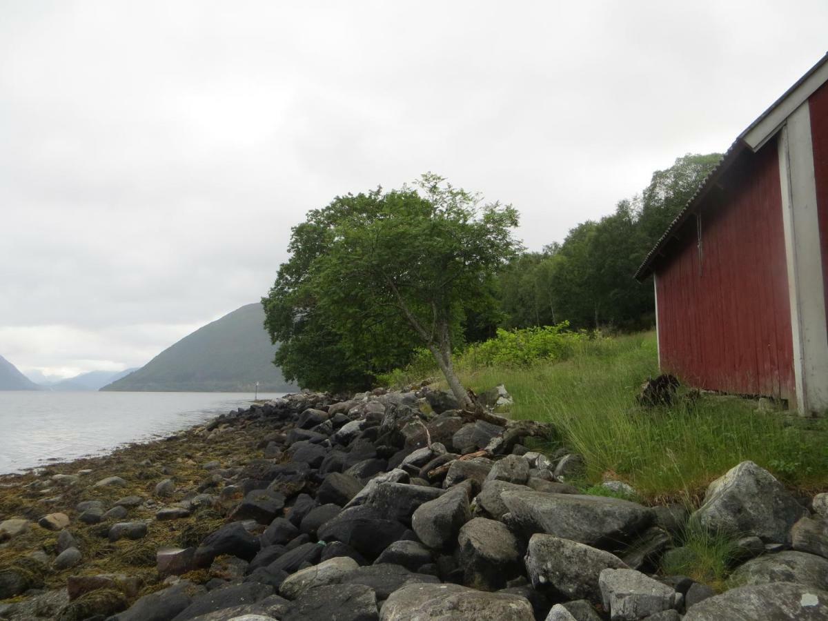 הוילה Lauvstad Tiny House With Fjordview! מראה חיצוני תמונה